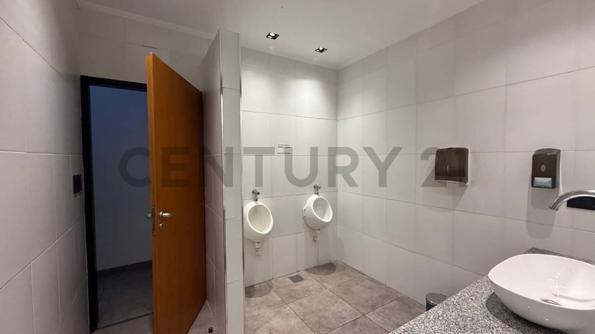 Foto de CALLE 117 ENTRE 35 Y DIAGONAL 74 | LOCAL COMERCIAL + PH, imagen 5