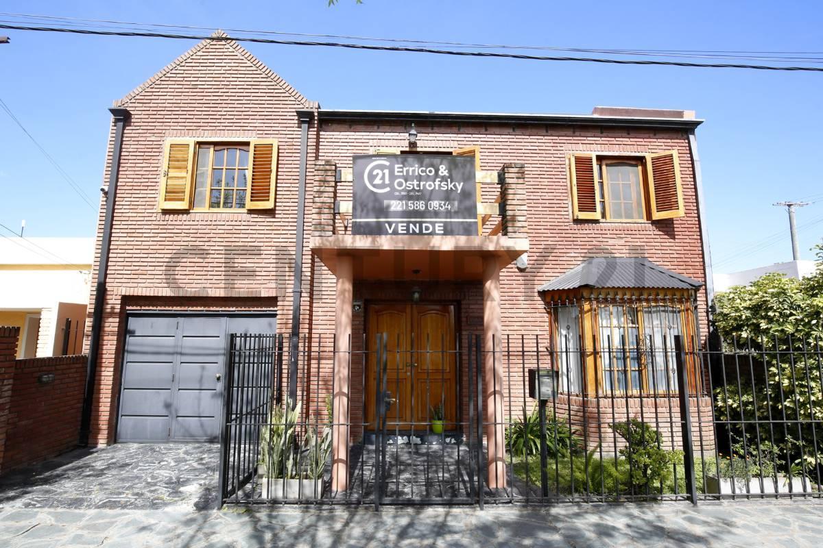 Foto de Casa en venta en La Plata apta banco, imagen 1