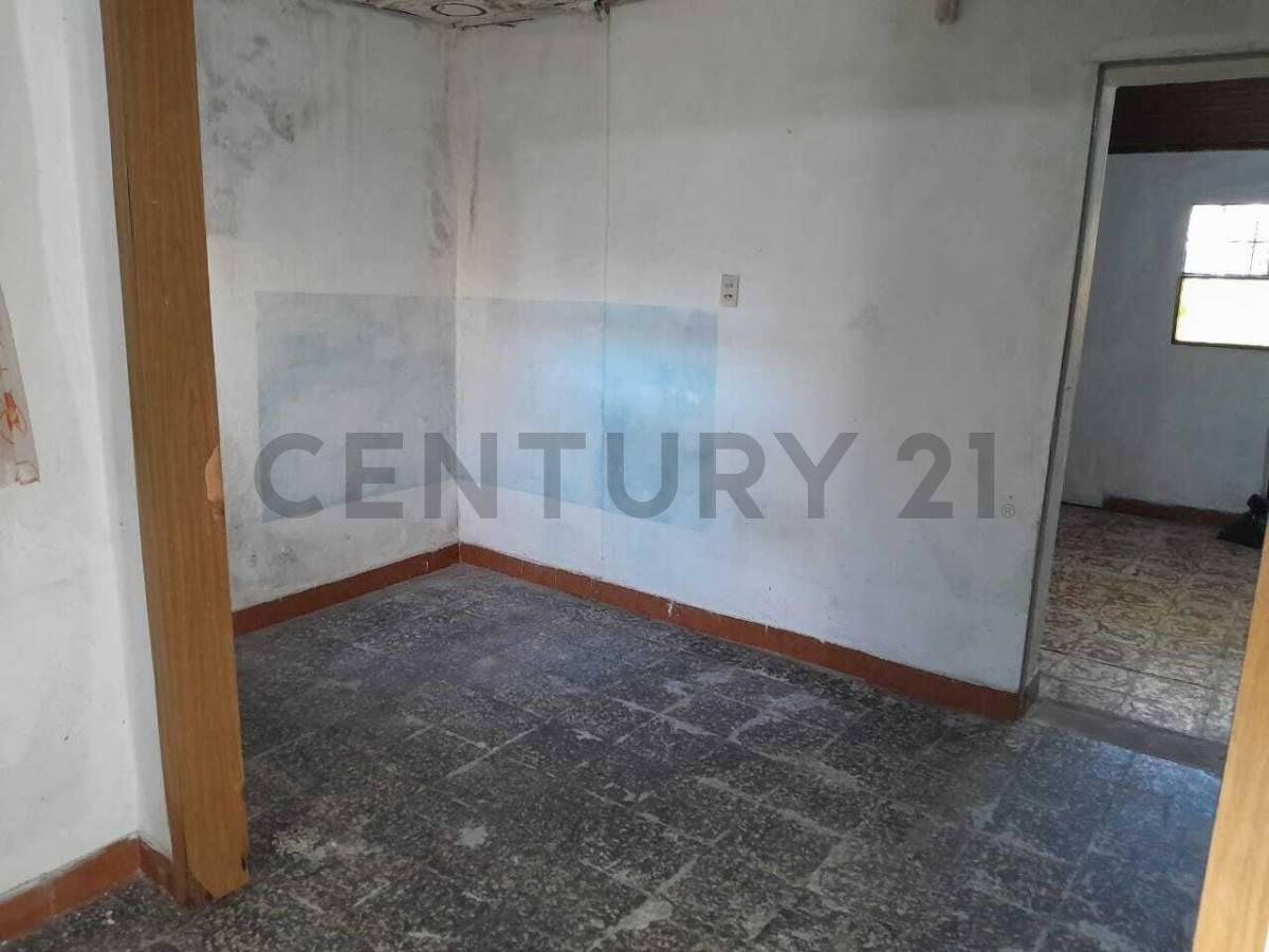 Foto de CASA EN VENTA EN LA PLATA, imagen 2