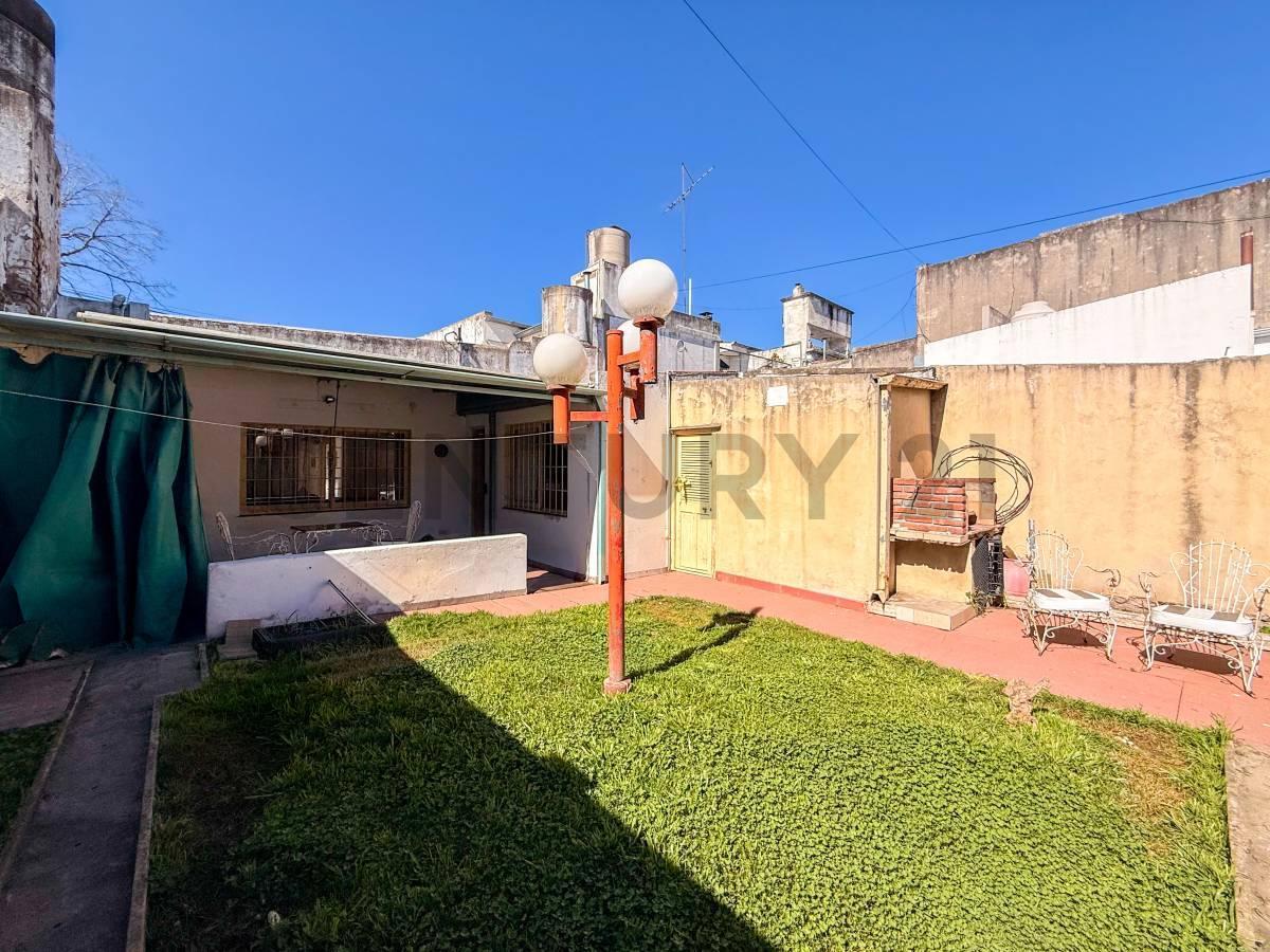 Foto de Casa en venta en La Plata de 3 dormitorios, imagen 3