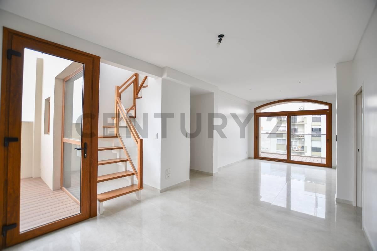 Foto de Departamento duplex en venta en La Plata, imagen 2