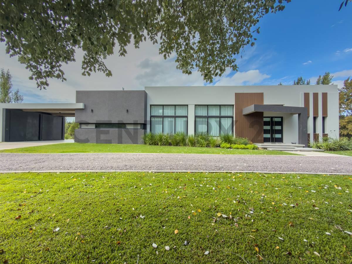 Foto de CASA EN VENTA EN CAMPOS DE ROCA 1, imagen 2