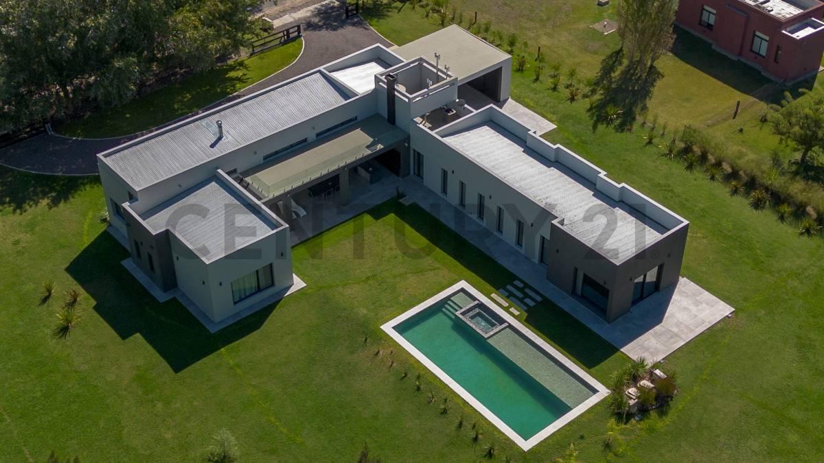 Foto de CASA EN VENTA EN CAMPOS DE ROCA 1, imagen 1
