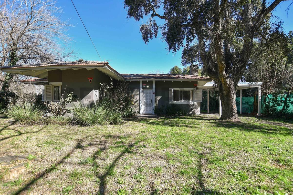 Foto de Casa en venta en Villa Elisa, imagen 1