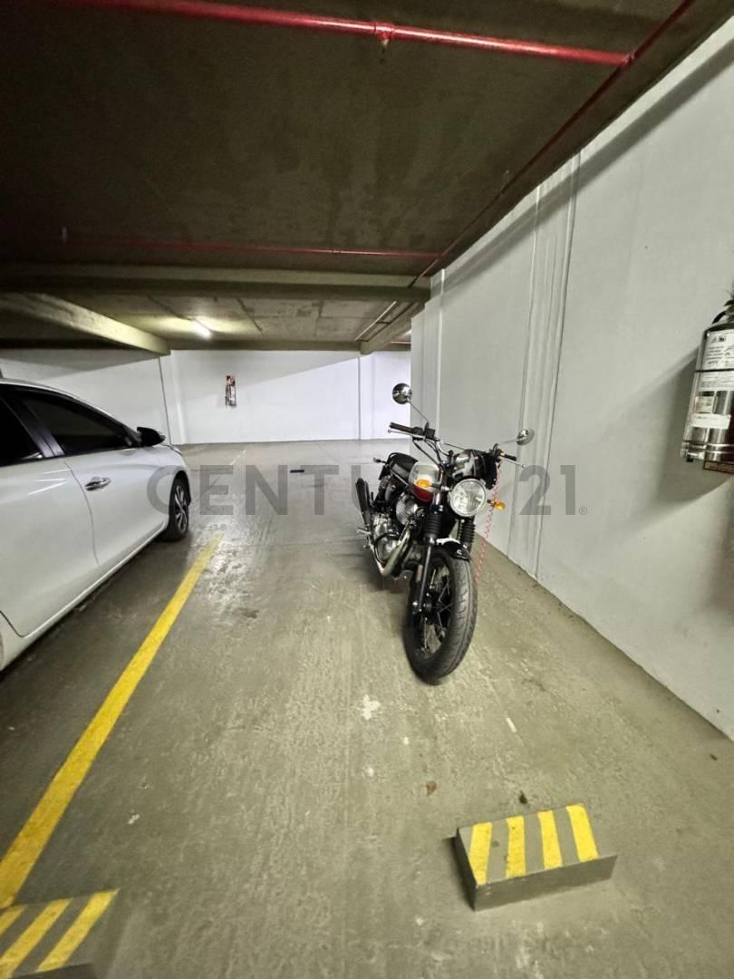 Foto de DEPARTAMENTO EN VENTA EN LA PLATA DE 1 DORMITORIO CON COCHERA, imagen 5