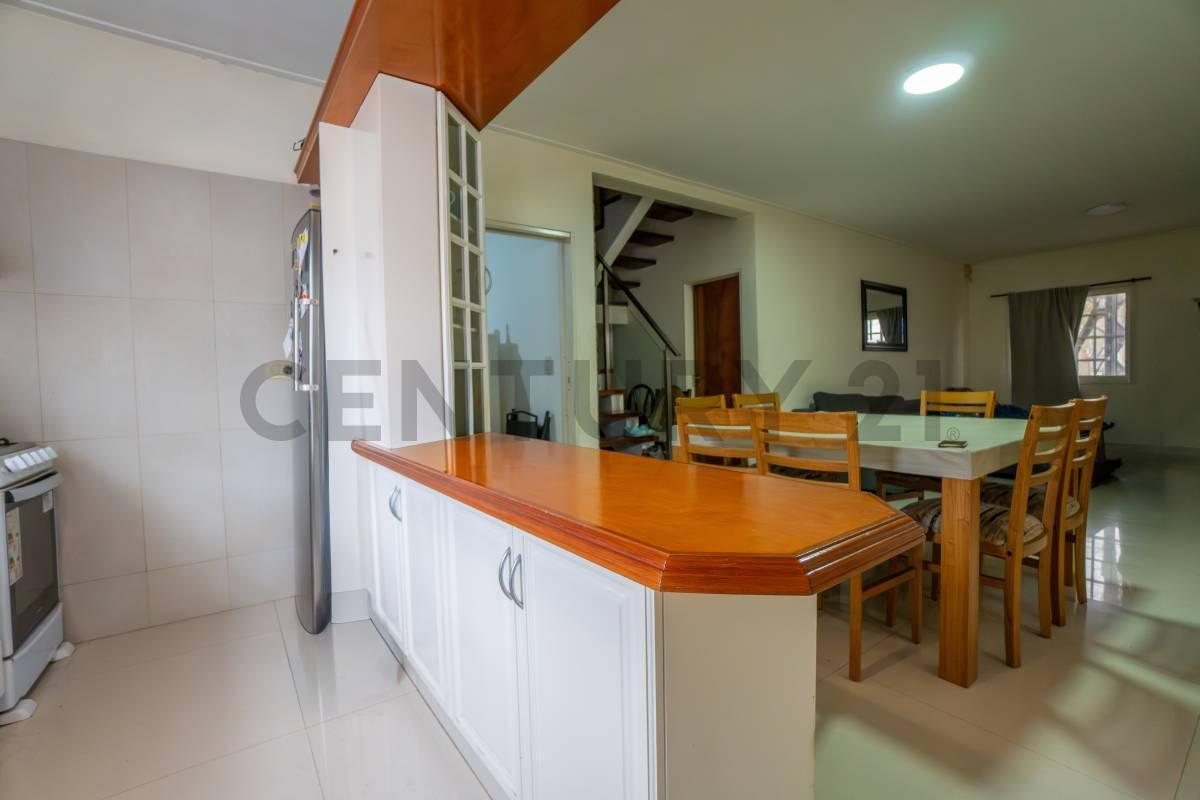 Foto de PH EN VENTA EN LOS HORNOS - 2 DORMITORIOS Y COCHERA, imagen 5