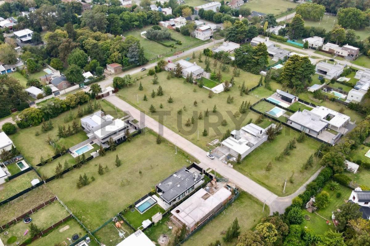 Foto de Lote en venta en La Plata, imagen 5
