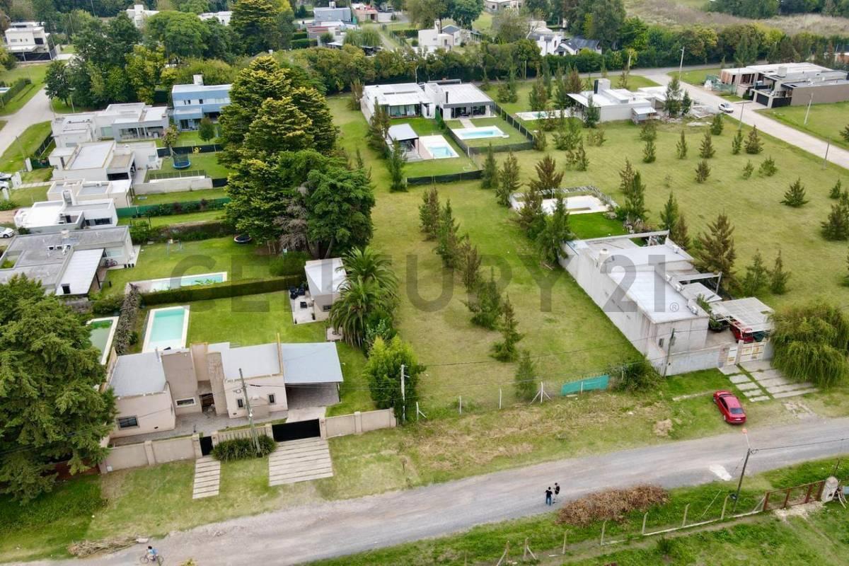 Foto de Lote en venta en La Plata, imagen 2