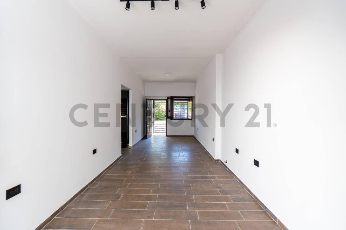 Foto de Casa en venta en La Plata de dos dormitorios, imagen 3