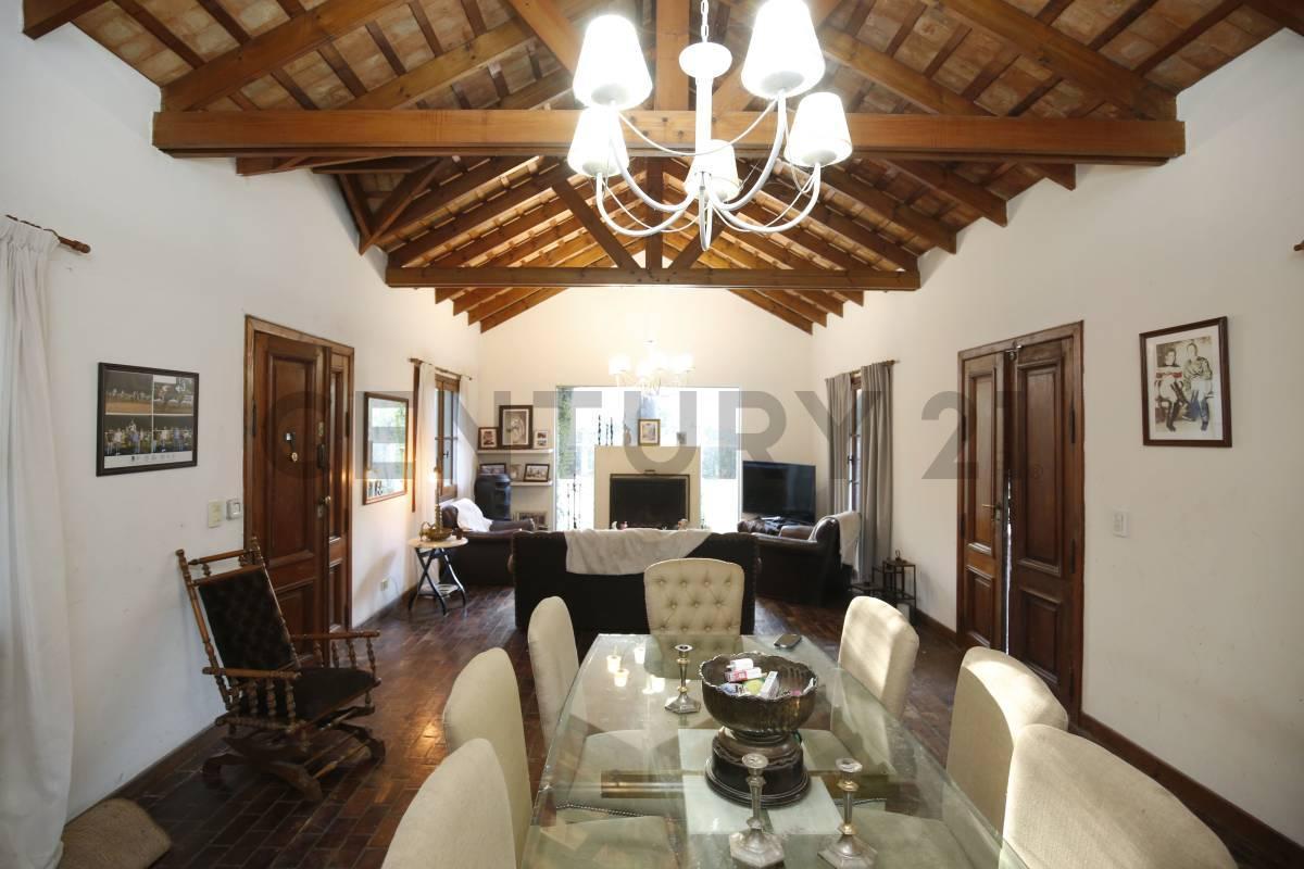 Foto de Casa en venta en Villa Elisa de 4 dormitorios y pileta, imagen 5
