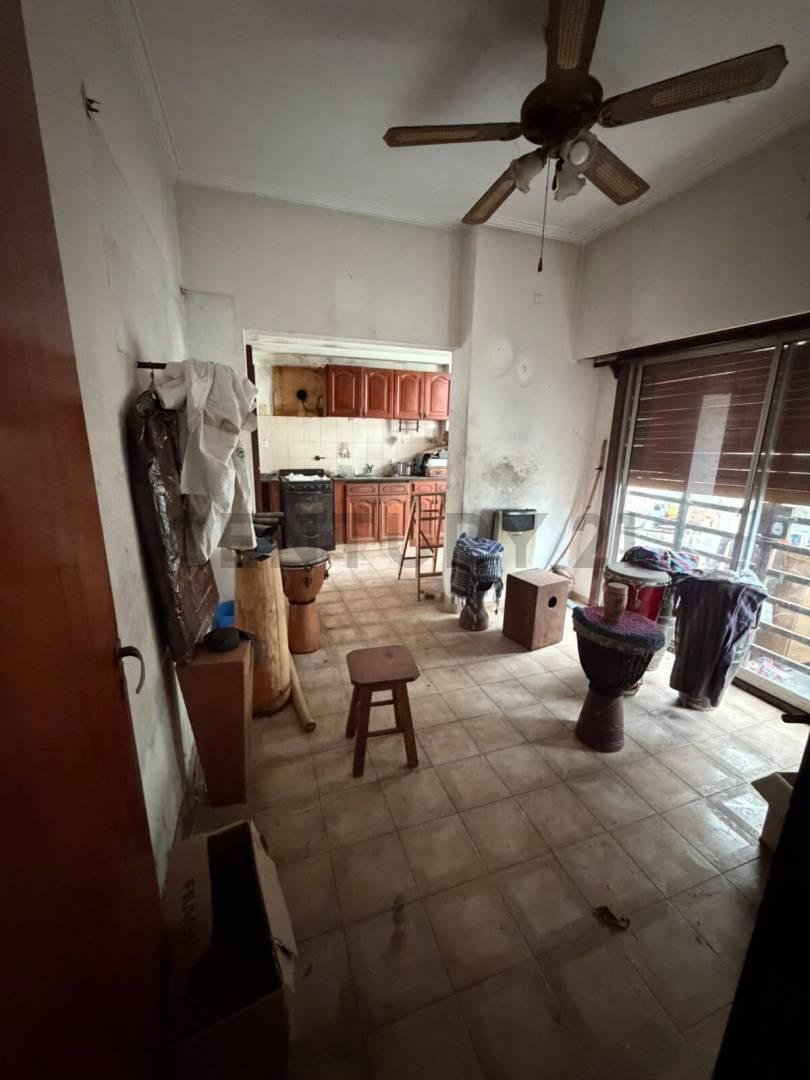 Foto de Casa en venta en Ringuelet a refaccionar con 2 dormitorios y parque, imagen 5