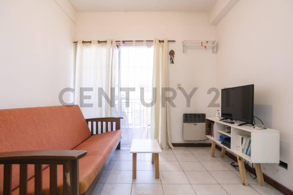 Foto de Departamento en venta en La Plata de dos dormitorios, imagen 1