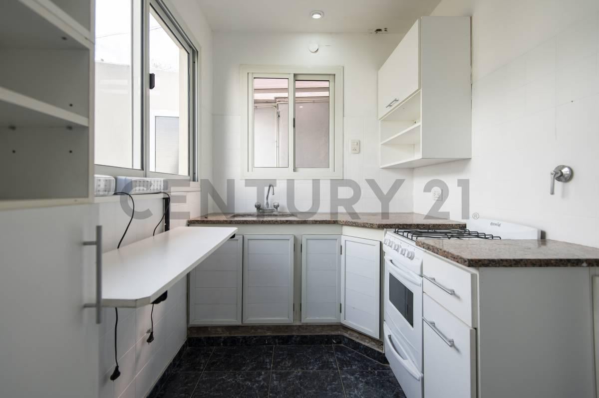 Foto de CASA EN VENTA EN LA PLATA, imagen 3