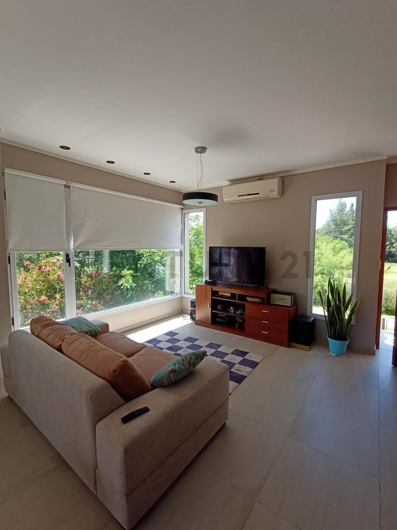 Foto de 20 657 y 658 - SE VENDE! CASA 3 DORMITORIOS - CON ESCRITURA y PLANO, imagen 2