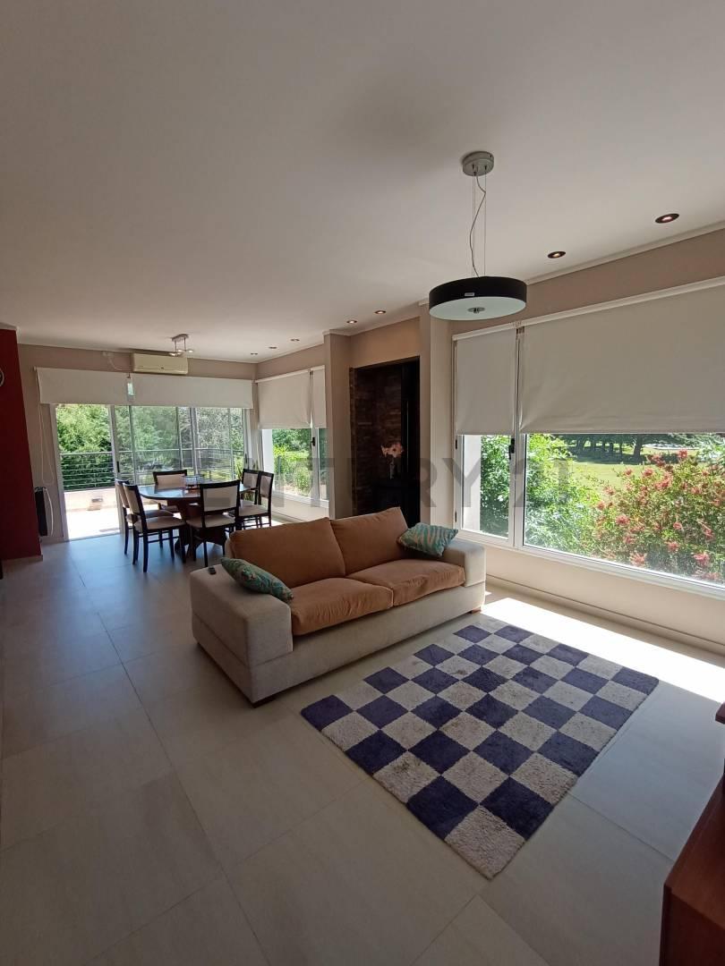 Foto de 20 657 y 658 - SE VENDE! CASA 3 DORMITORIOS - CON ESCRITURA y PLANO, imagen 1