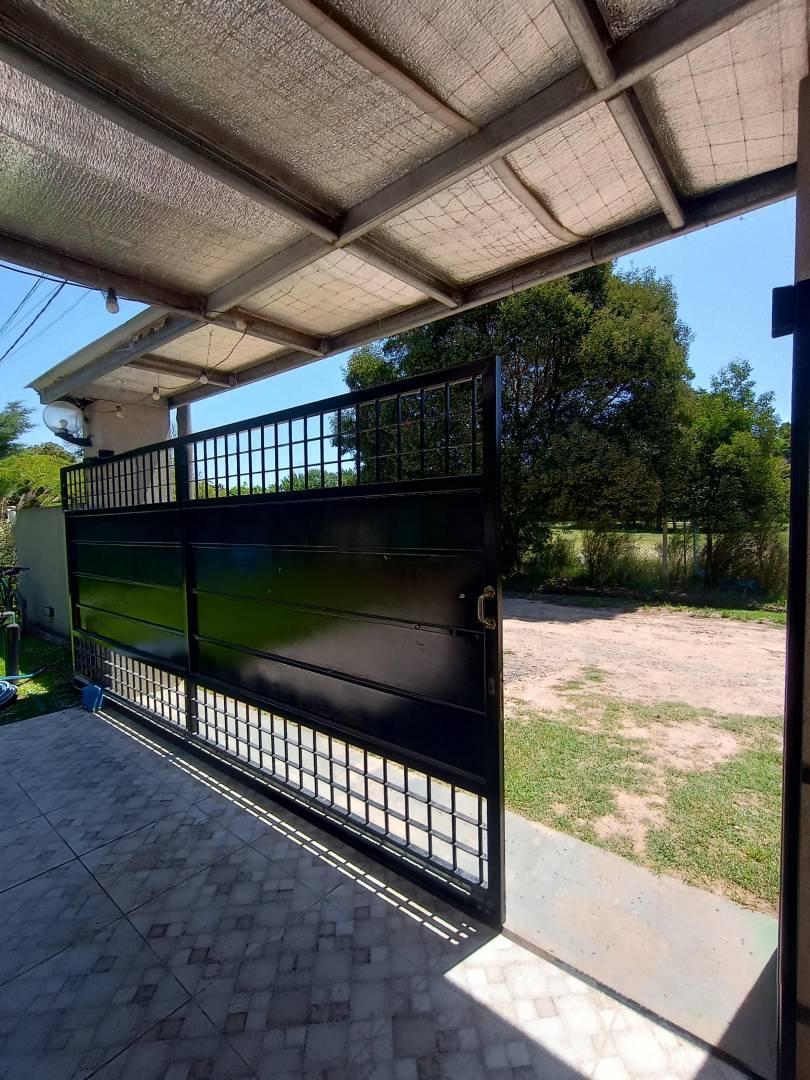 Foto de 20 657 y 658 - SE VENDE! CASA 3 DORMITORIOS - CON ESCRITURA y PLANO, imagen 3