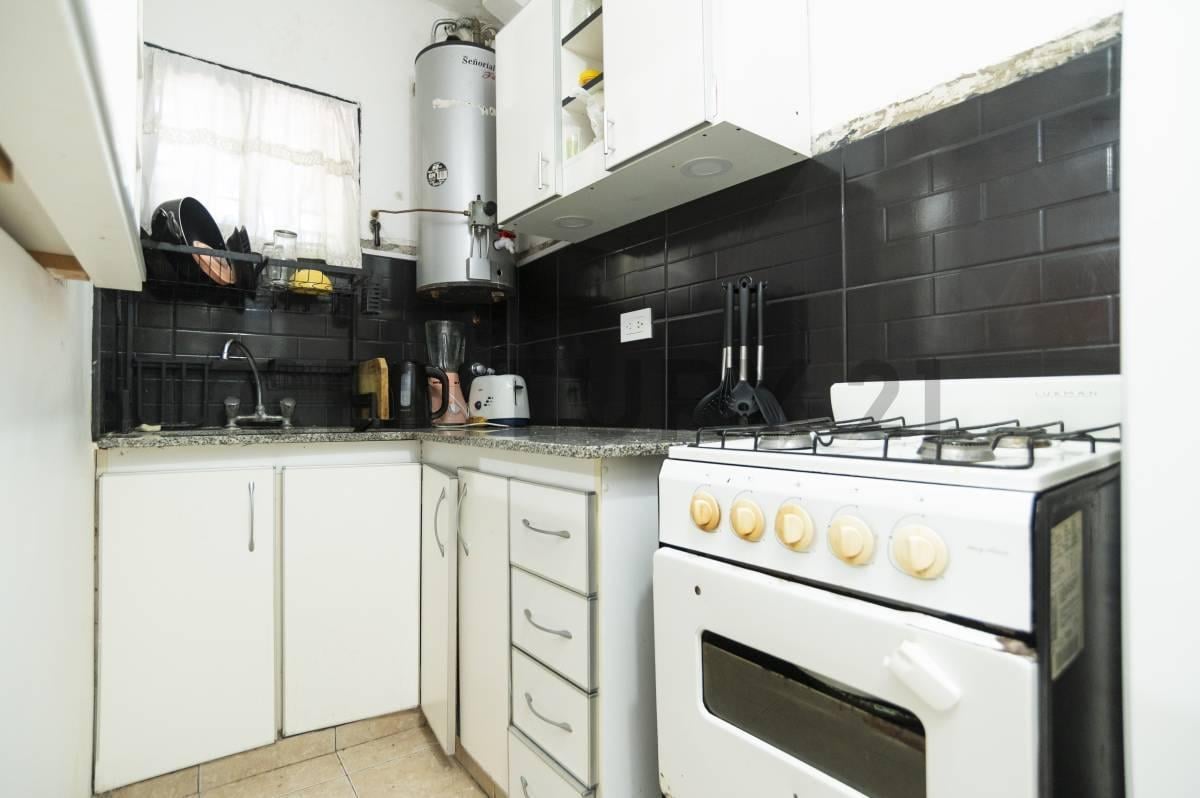 Foto de PH 2 HABITACIONES EN VENTA - LA PLATA, imagen 5