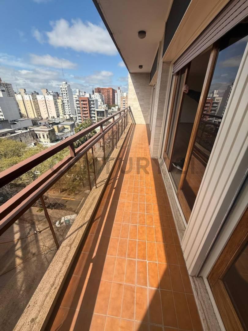 Foto de DEPARTAMENTO EN VENTA EN LA PLATA DE 3 DORMITORIOS, imagen 3