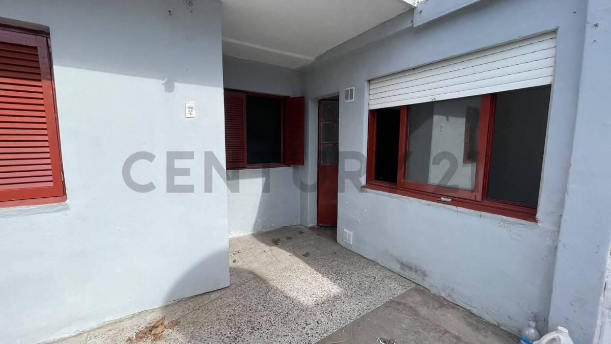 Foto de PH 2 DORMITORIOS COCHERA EN ALQUILER, imagen 3