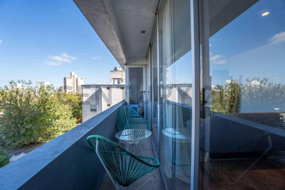 Foto de Departamento en venta en La Plata de 1 dormitorio frente a parque, imagen 4