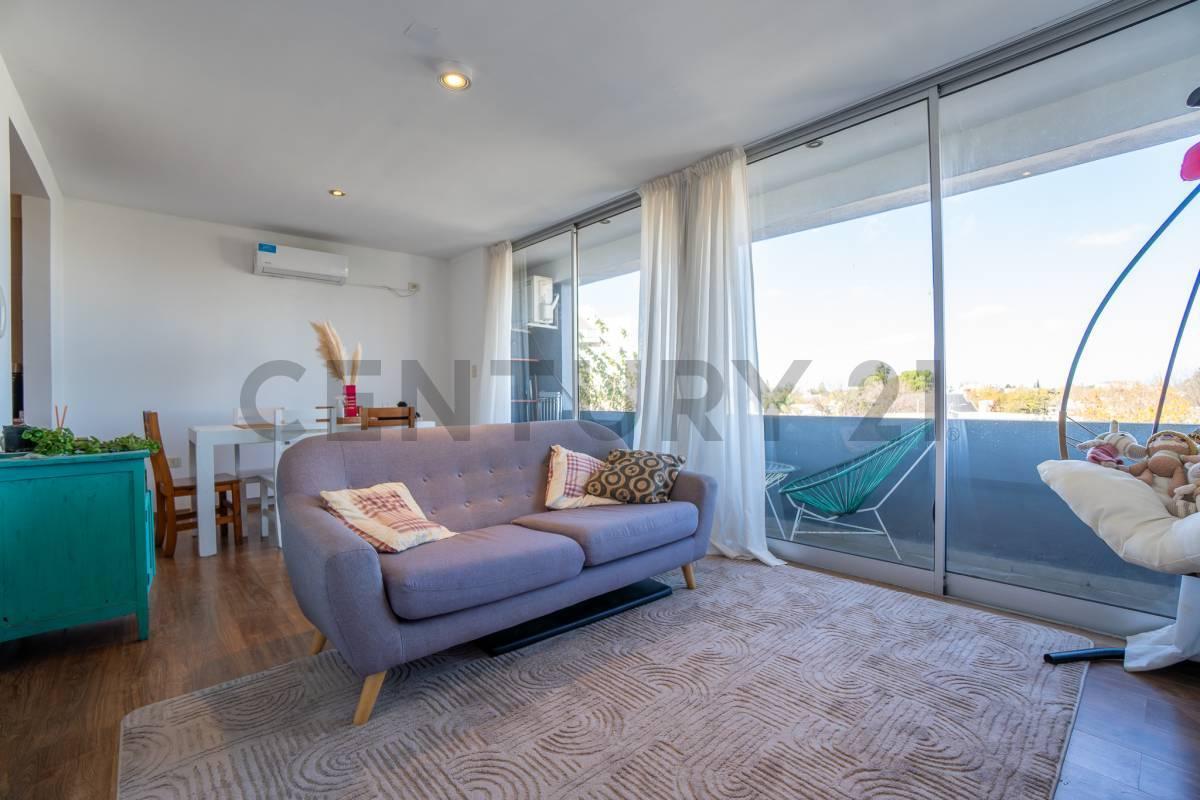 Foto de Departamento en venta en La Plata de 1 dormitorio frente a parque, imagen 2