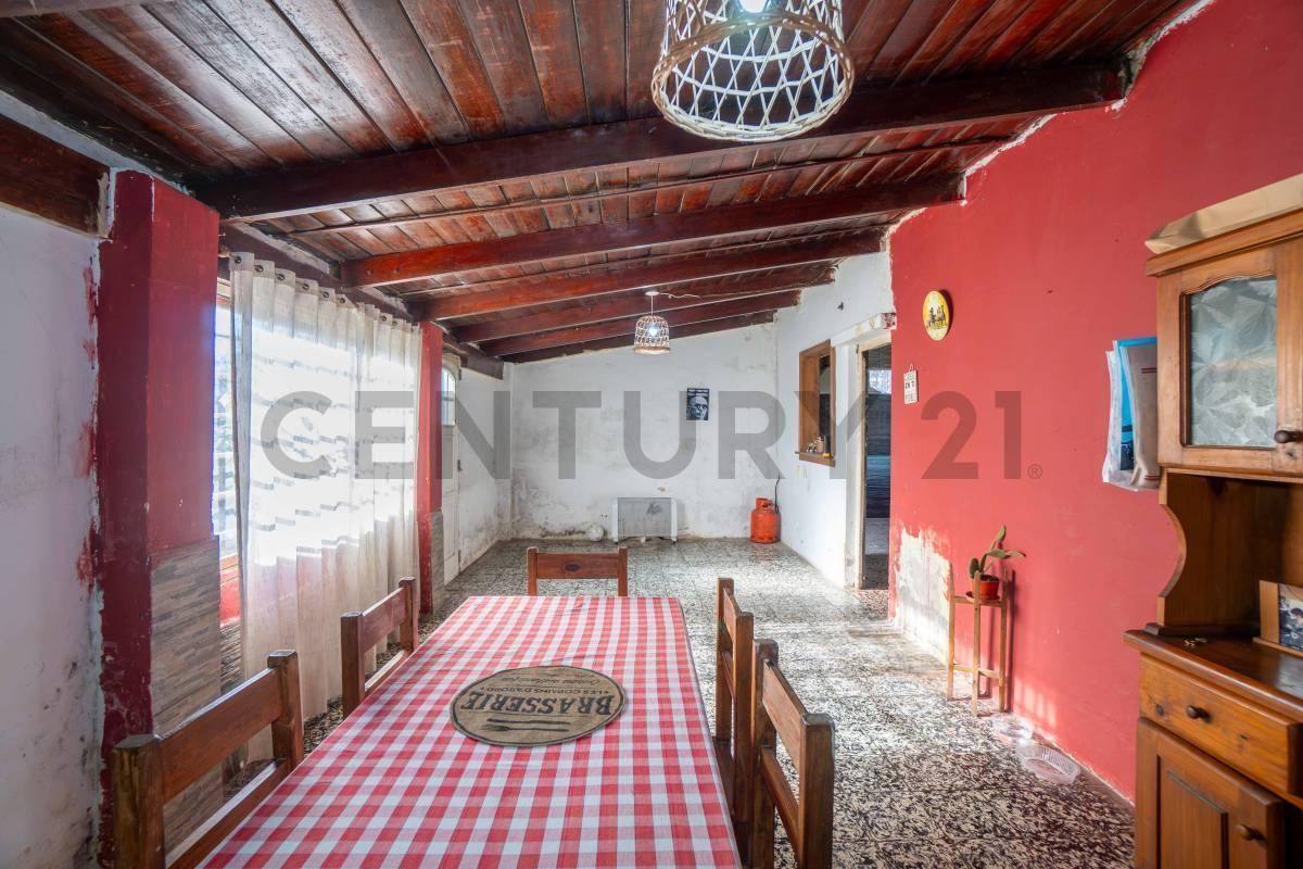 Foto de Casa en venta en La Plata de 3 dormitorios apto banco, imagen 1