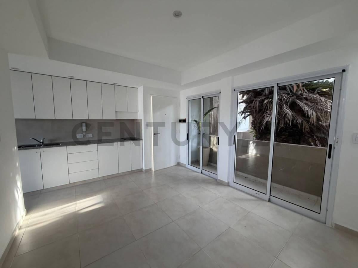 Foto de Departamento de 1 dormitorio en alquiler - 67 entre 3 y 4, imagen 5