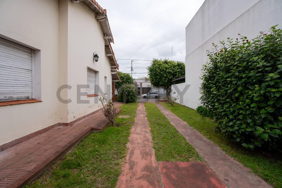 Foto de Lote con casa a demoler, imagen 5
