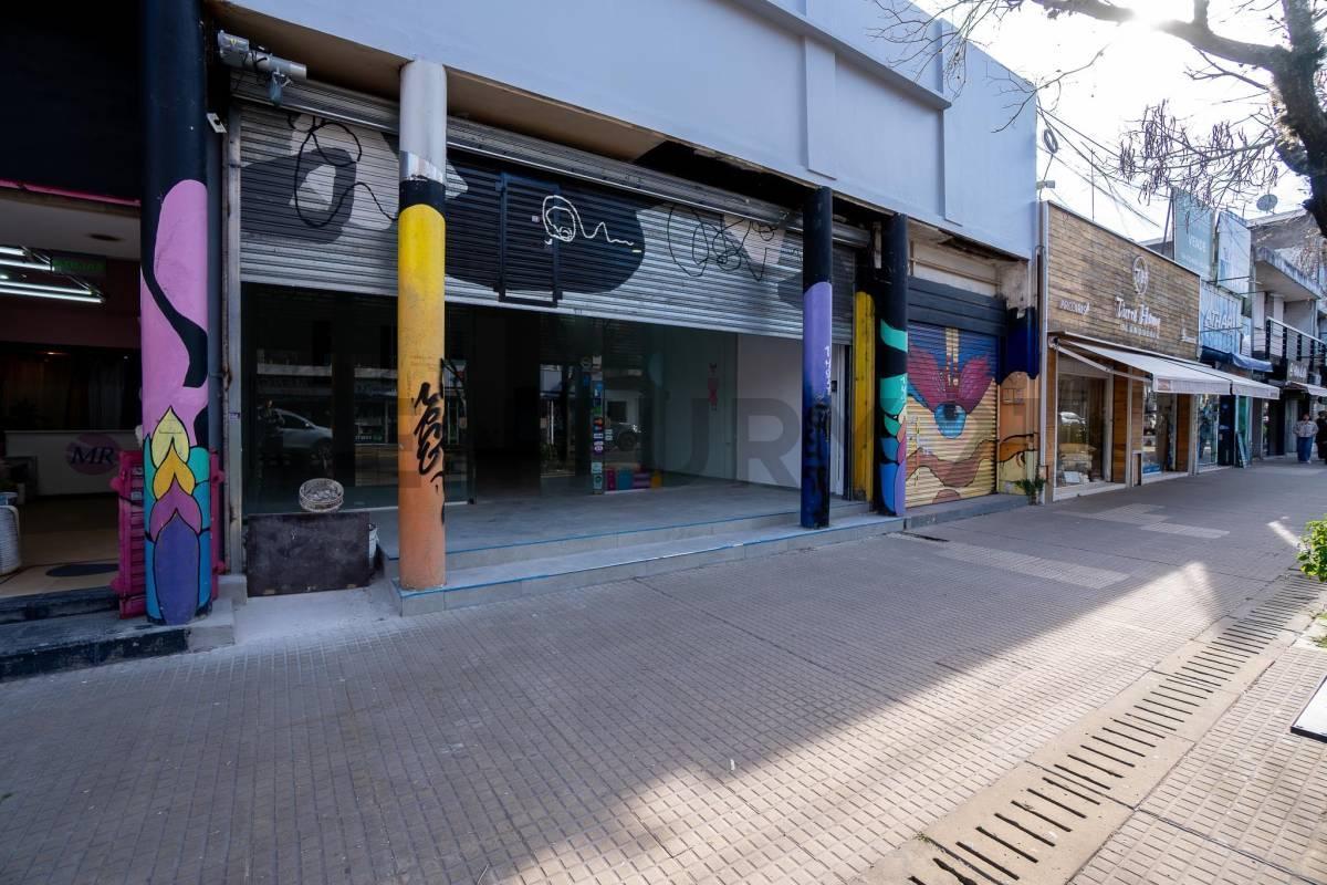 Foto de Local en alquiler en el centro de La Plata, imagen 2