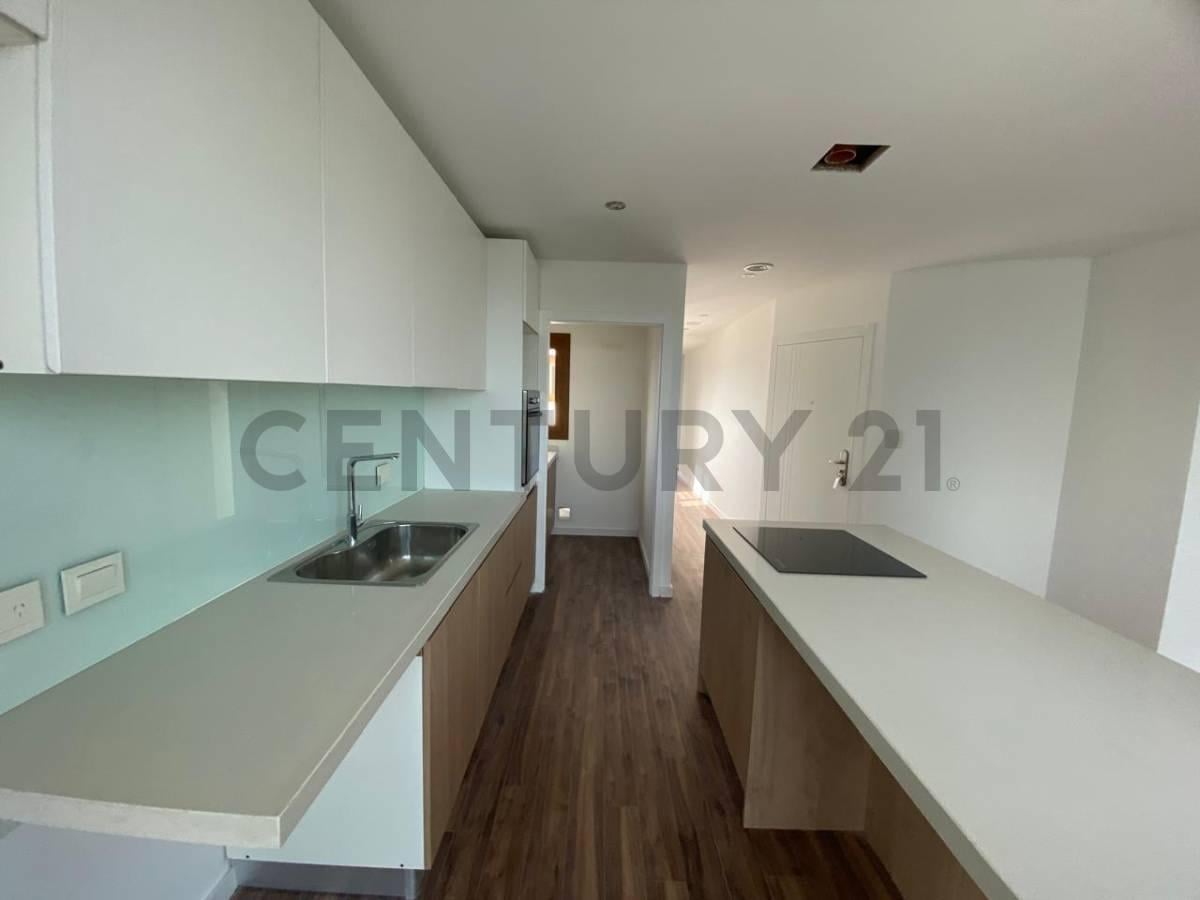 Foto de 19 entre 45 y Plaza Azcuénaga DEPARTAMENTO 3 DORMITORIOS EN VENTA LA, imagen 2