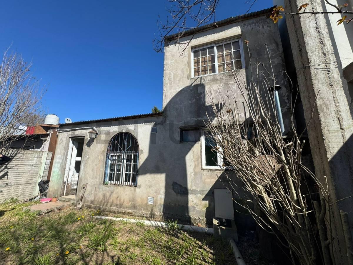 Foto de CASA EN VENTA EN LA PLATA CON 2 DORMITORIOS, imagen 1