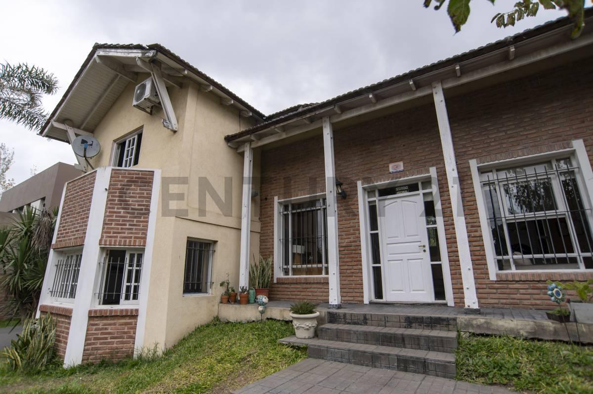Foto de Casa en Venta City Bell APTO BANCO, imagen 1