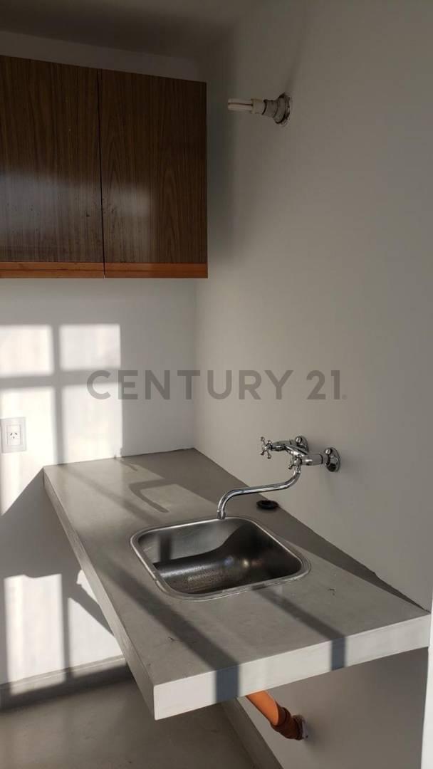 Foto de Departamento en alquiler en La Plata, imagen 5