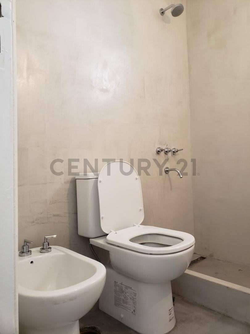 Foto de Departamento en alquiler en La Plata, imagen 3