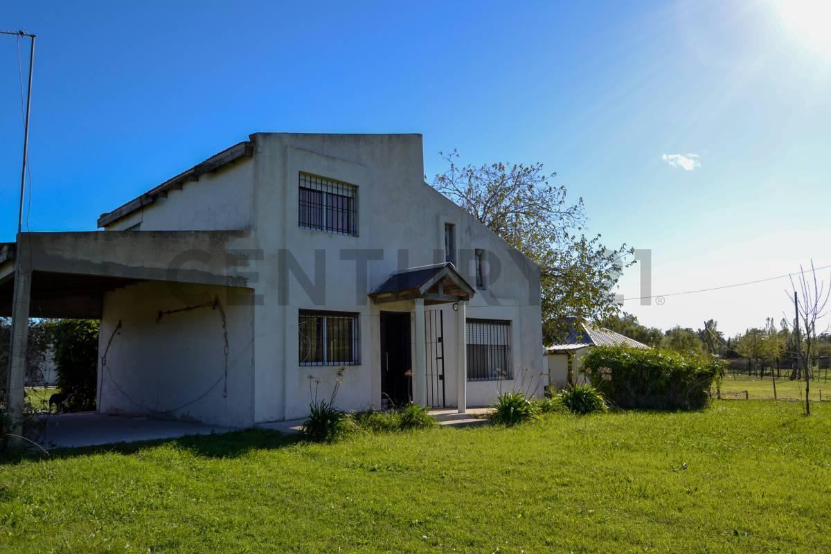 Foto de Casa quinta en Venta con Pileta ruta 2 km 53 La Plata Abasto, imagen 5