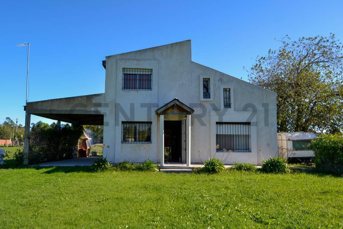 Foto de Casa quinta en Venta con Pileta ruta 2 km 53 La Plata Abasto, imagen 1