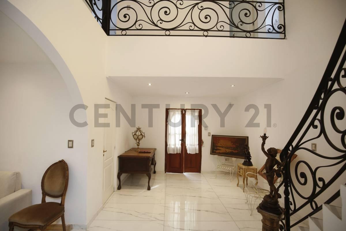 Foto de casa en venta en La Plata, imagen 4