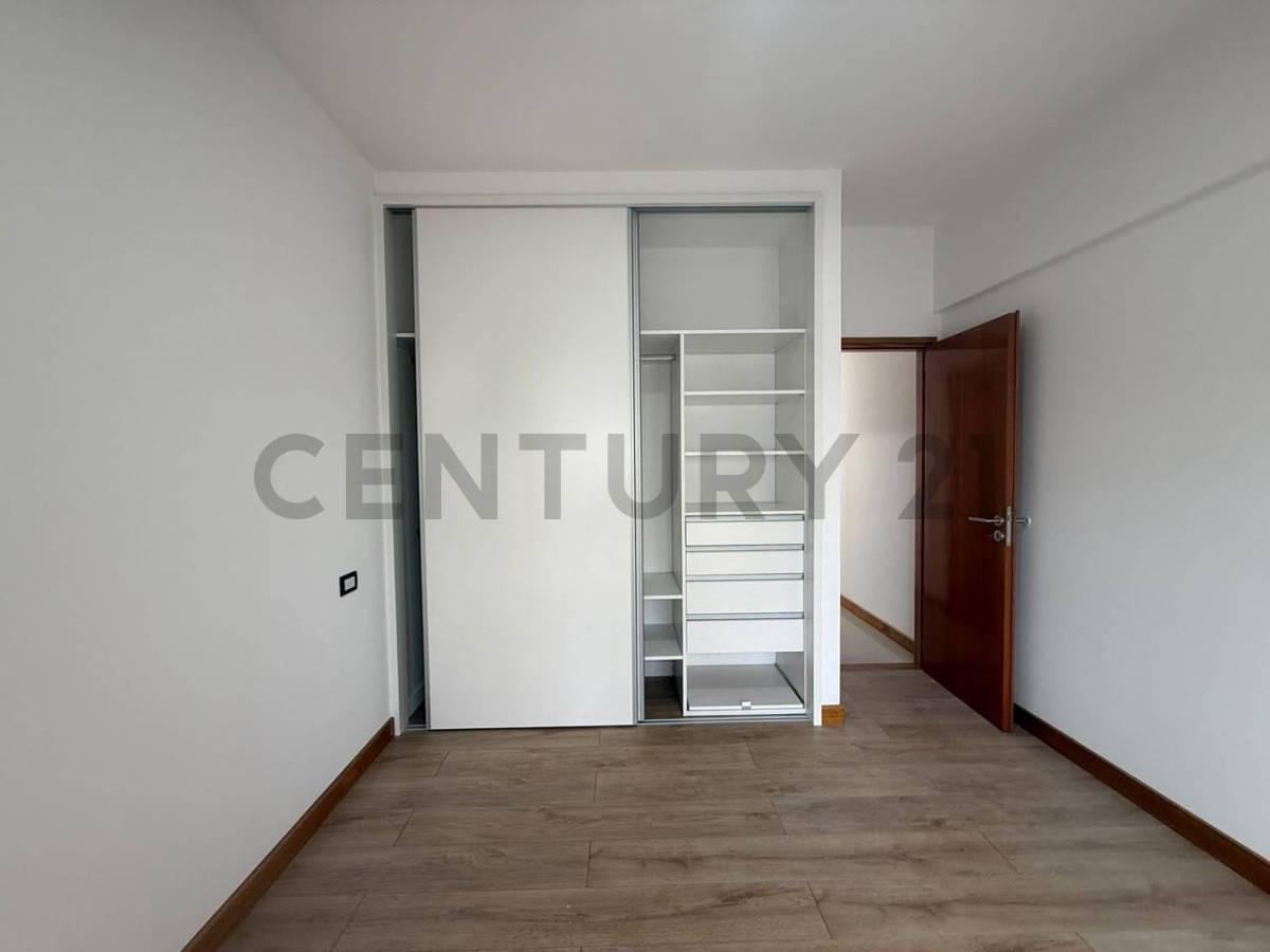 Foto de Departamento en alquiler de un dormitorio en La Plata, imagen 3