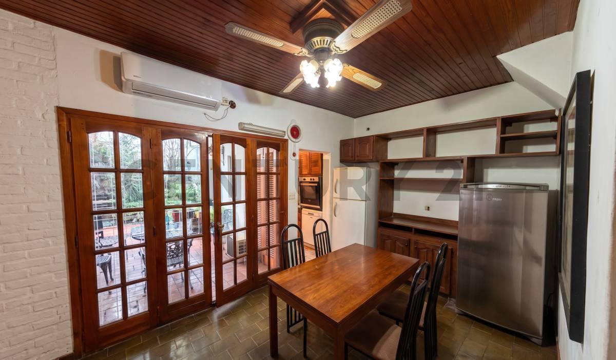 Foto de 24 entre 54 y 55 CASA 2 DORMITORIOS EN VENTA LA PLATA PARQUE SAN MARTIN, imagen 3