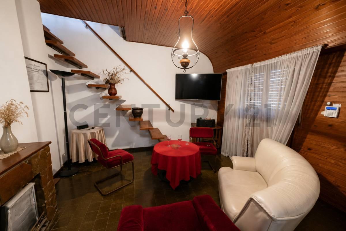 Foto de 24 entre 54 y 55 CASA 2 DORMITORIOS EN VENTA LA PLATA PARQUE SAN MARTIN, imagen 2