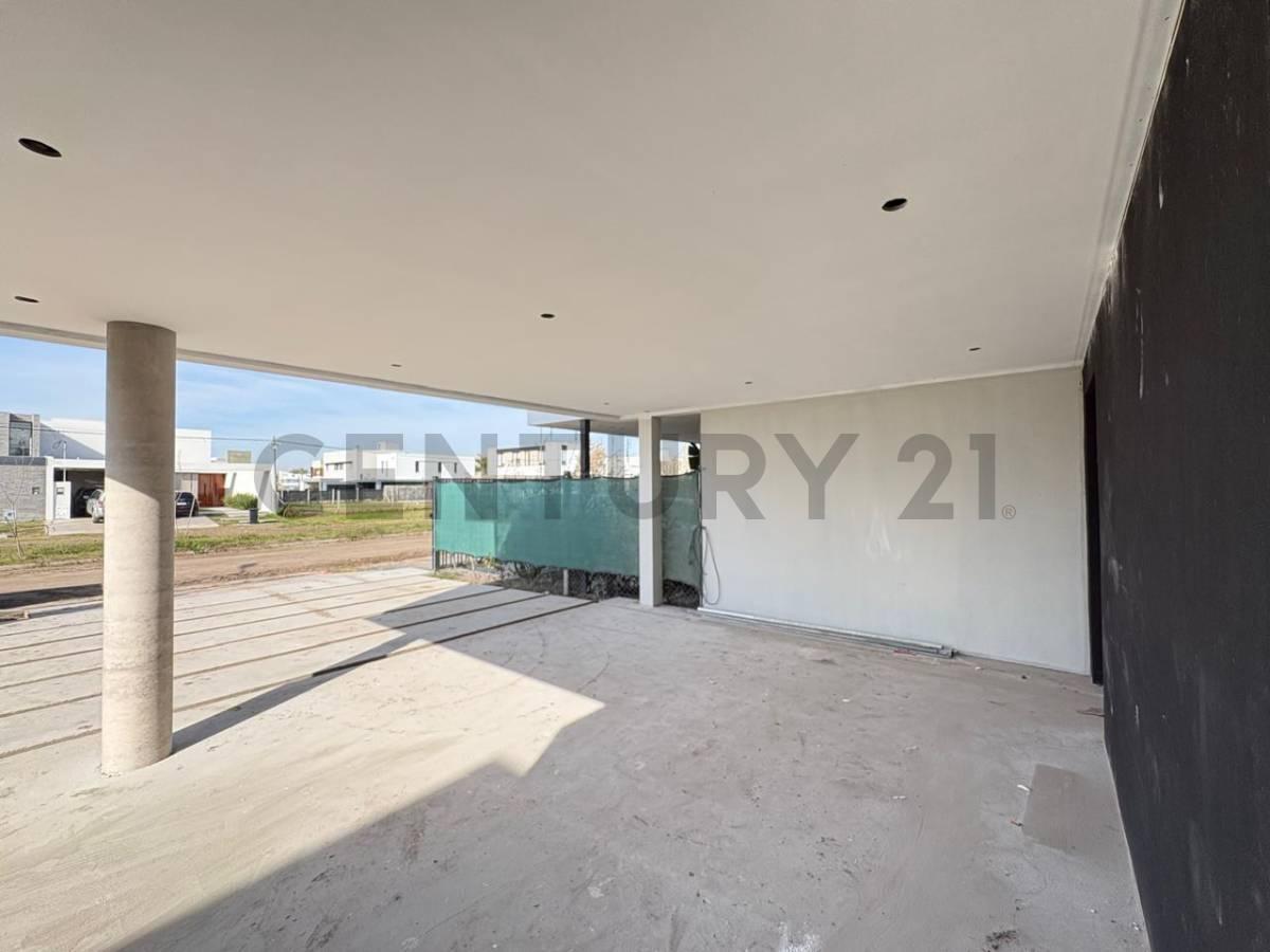 Foto de Casa en venta en City Bell -El Quimilar, imagen 3