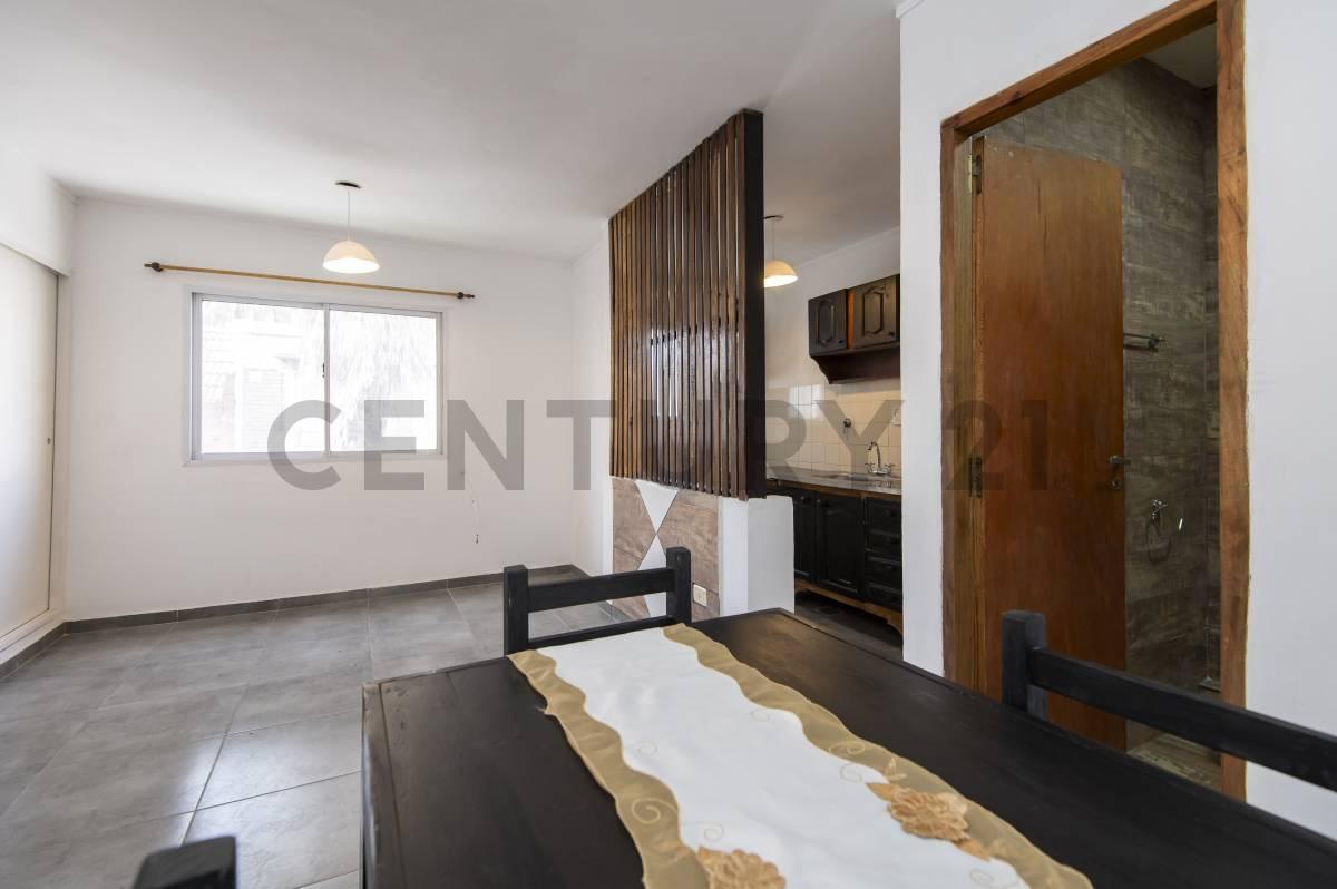 Foto de DEPARTAMENTO EN VENTA EN LA PLATA MONOAMBIENTE, imagen 2