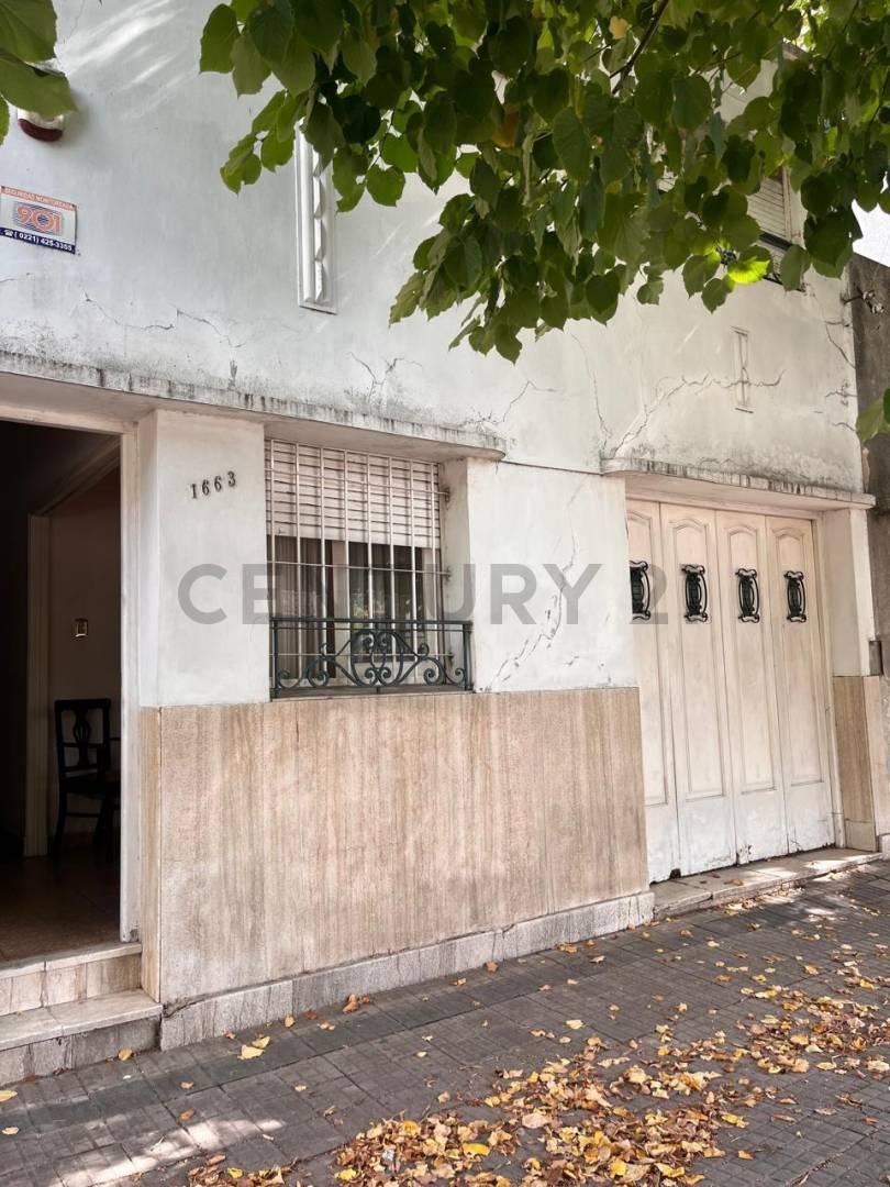 Foto de Casa en venta en La Plata, imagen 1