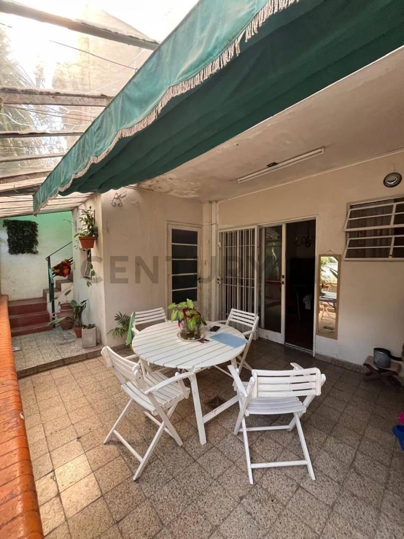 Foto de Casa en venta en La Plata, imagen 2