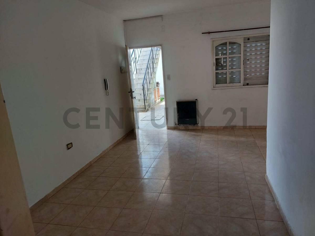 Foto de PH EN VENTA EN LA PLATA DE 1 DORMITORIO, imagen 3