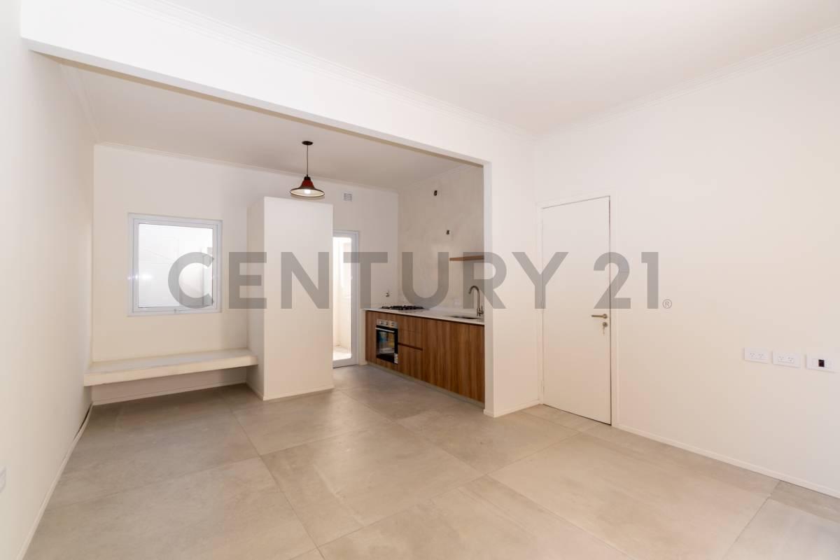 Foto de PH EN VENTA EN LA PLATA REFACCIONADO, imagen 5