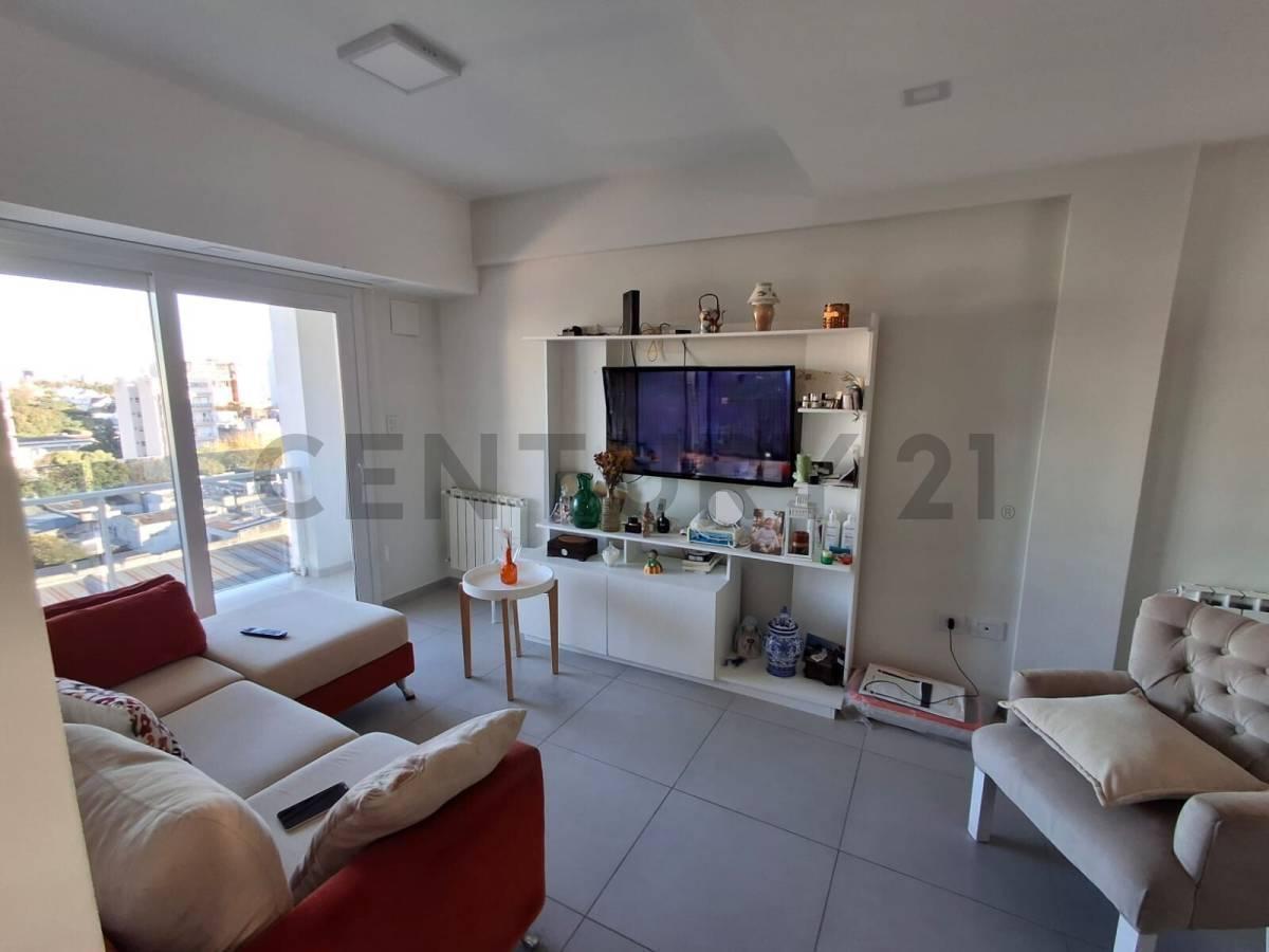 Foto de DEPARTAMENTO EN VENTA EN LA PLATA DE 2 DORMITORIOS, imagen 1