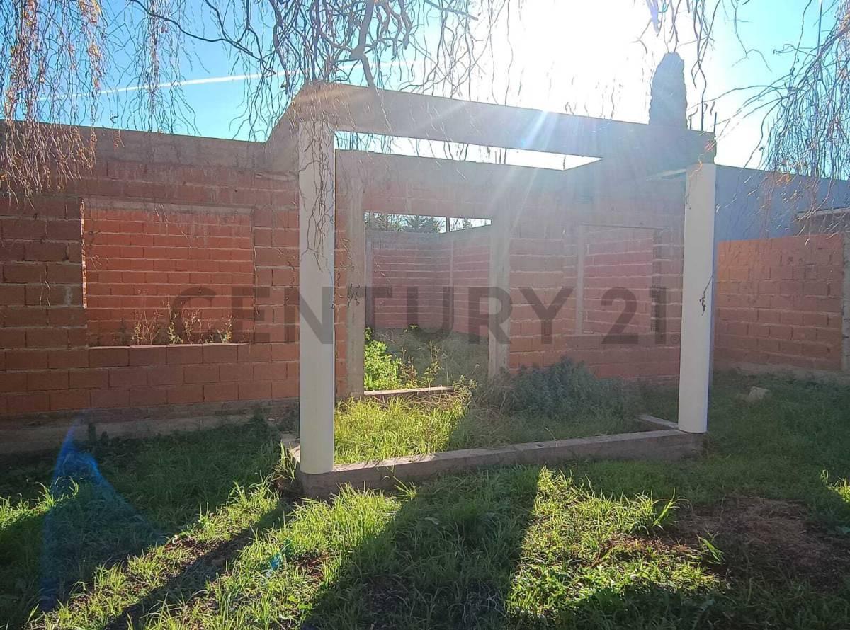Foto de Lote en venta en Gorina con construcción existente, imagen 5