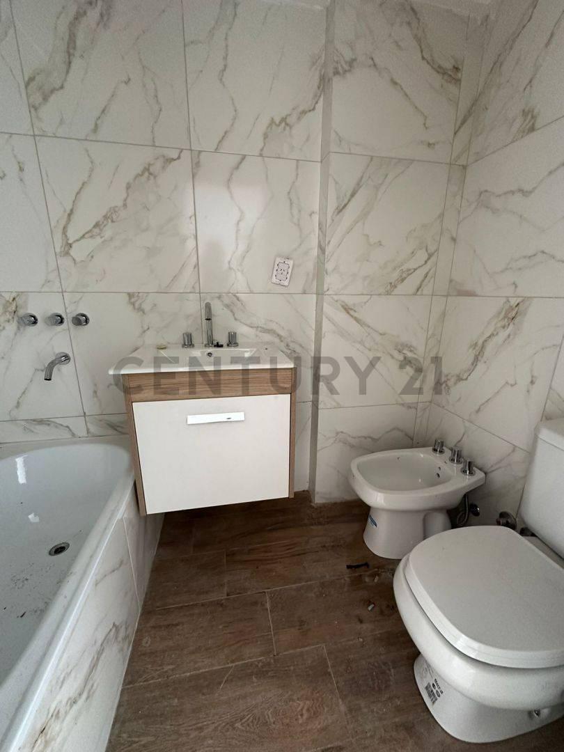 Foto de DEPARTAMENTO EN VENTA EN LA PLATA DE UN DORMITORIO ZONA PLAZA BELGRANO, imagen 5