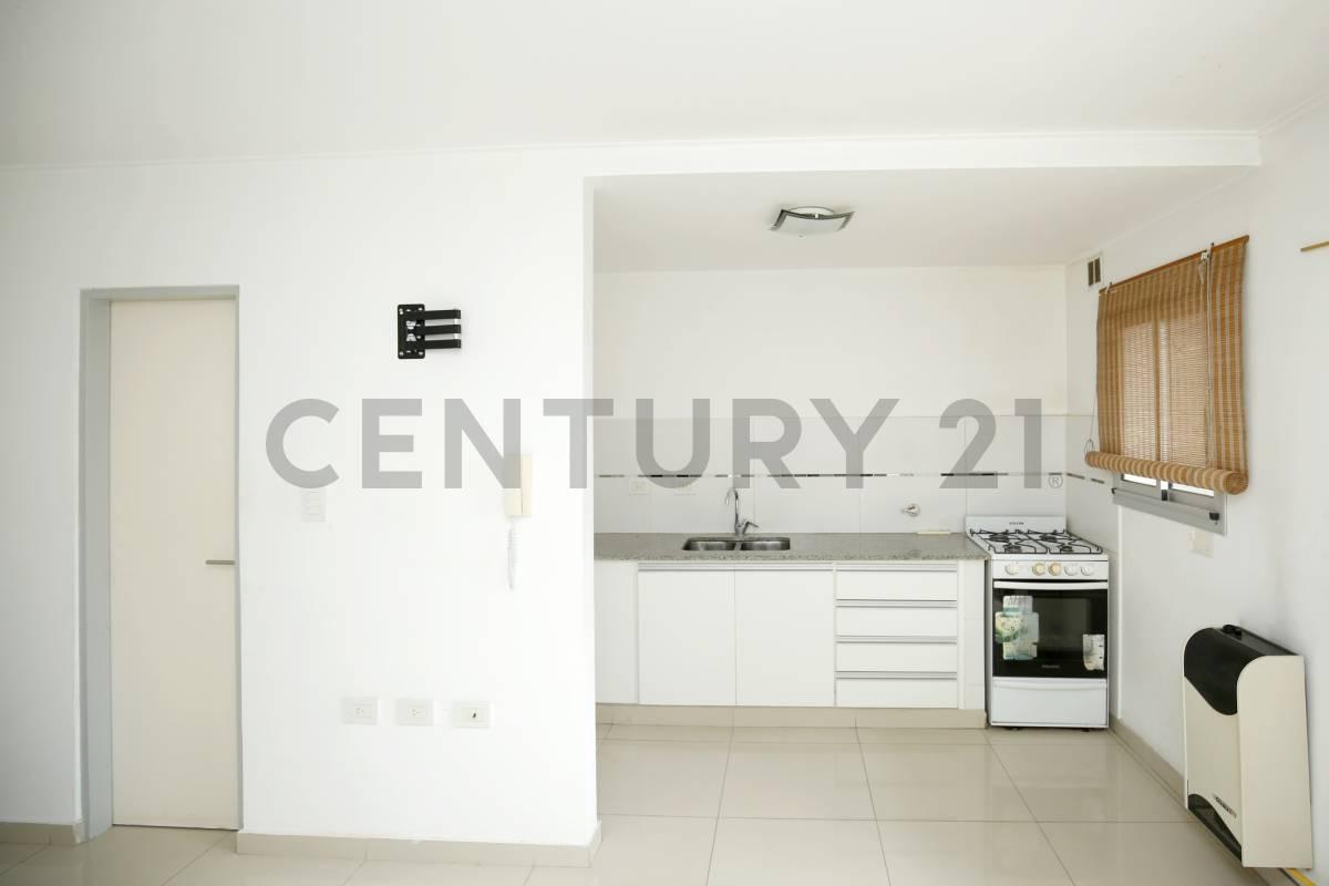 Foto de Departamento en venta en La Plata de 1 dormi con balcón, imagen 5